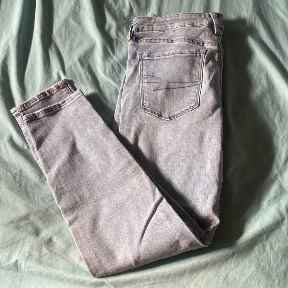 AE JEAN SIZE 10 SHORT